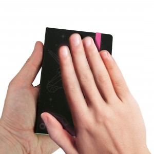 Libreta cambia color con calor