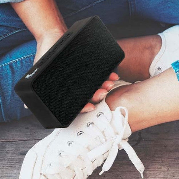 Parlante portatil con Bluetooth y Micrófono