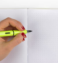 LIBRETA 190 HOJAS BANANAS GRIS