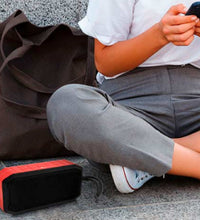 Parlante portátil compatible con Bluetooth